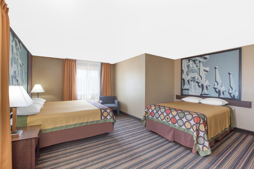 Super 8 By Wyndham Natchitoches Motel Exterior photo